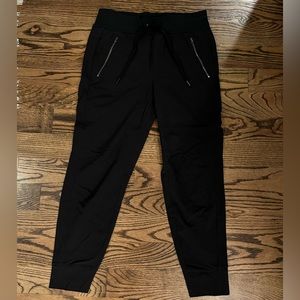 Athleta Trekkie North Joggers